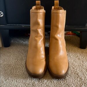 Bandolino Camel Ankle Booties